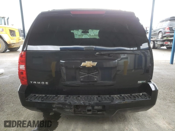 2011 Chevrolet Tahoe LS with VIN 1GNSCAE09BR364423, listed as a Copart auction lot 48346675 with 199,099 mi miles and Salvage title. Bid and sale history available at DreamBid. Image 6.