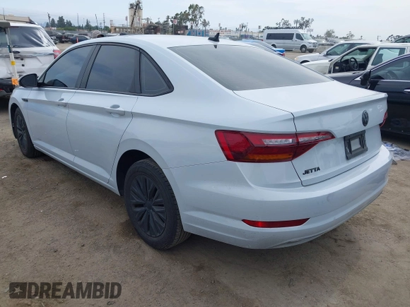 2019 Volkswagen Jetta SEL с VIN 3VWE57BU7KM052772, выставлен на аукционе IAAI как лот 42363391 с пробегом 108 824 миль миль и . История ставок и продаж доступна на DreamBid. Изображение 3.