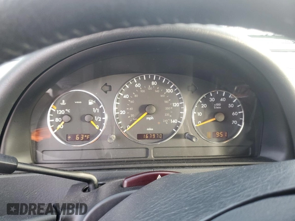 2005 Mercedes-Benz M 500 with VIN 4JGAB75E55A542350, listed as a Copart auction lot 79422774 with 169,970 mi miles and Salvage title. Bid and sale history available at DreamBid. Image 9.