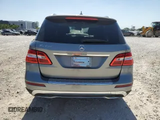 2015 Mercedes-Benz M 350 z VIN 4JGDA5JB1FA521688, wystawiony jako Copart lot #57232505 z przebiegiem 114 362 mil mil oraz Szkoda całkowita • Salvage title. Historia ofert i sprzedaży dostępna na DreamBid. Obrazek 6.