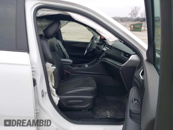 2024 Jeep Grand Cherokee Altitude with VIN 1C4RJHAG1RC707103, listed as a IAAI auction lot 41964830 with 27,302 mi miles and . Bid and sale history available at DreamBid. Image 5.
