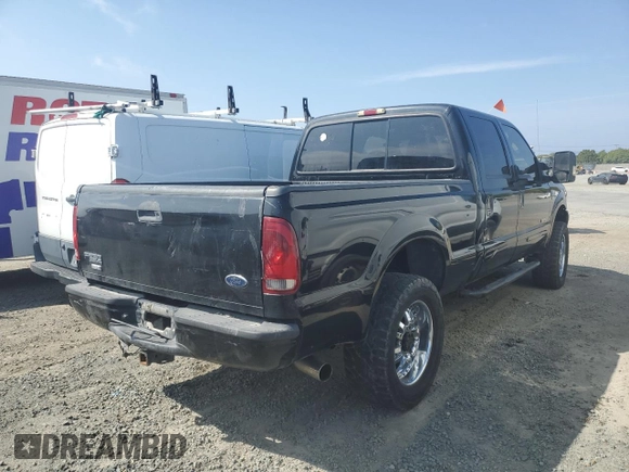 2003 Ford F-250 XL with VIN 1FTNW21P03EC70140, listed as a Copart auction lot 60461875 with 133,397 mi miles and Clean title. Bid and sale history available at DreamBid. Image 3.