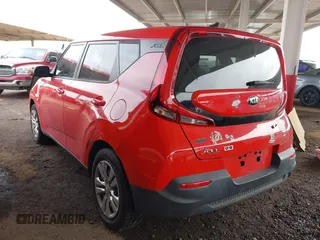 2021 Kia Soul LX with VIN KNDJ23AU5M7738553, listed as a IAAI auction lot 41793146 with 62,044 mi miles. Bid and sale history available at carsss.com. Image 3.