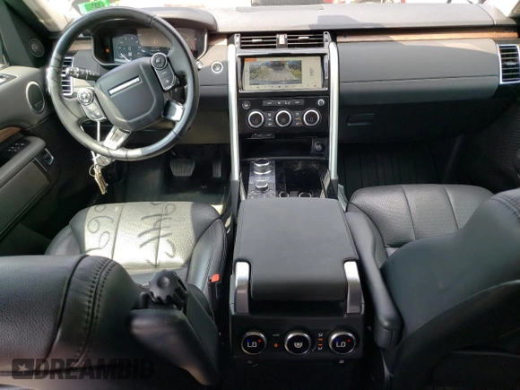 2018 Land Rover Discovery HSE z VIN SALRR2RK0JA070440, wystawiony jako Copart lot #58059413 z przebiegiem 45 669 mil mil oraz . Historia ofert i sprzedaży dostępna na DreamBid. Obrazek 8.