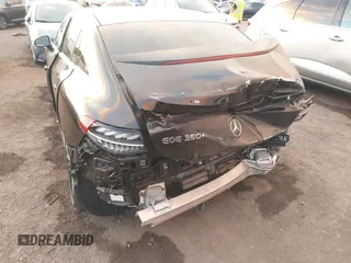 2024 Mercedes-Benz EQE 350+ z VIN W1KEG2BBXRF056894, wystawiony jako IAAI lot #40993238 z przebiegiem 7051 mil mil oraz . Historia ofert i sprzedaży dostępna na DreamBid. Obrazek 6.