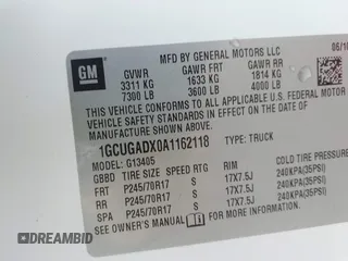 2010 Chevrolet Express Cargo with VIN 1GCUGADX0A1162118, listed as a IAAI auction lot 42162387 with 239,238 mi miles and . Bid and sale history available at DreamBid. Image 9.