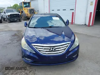 2012 Hyundai Sonata SE with VIN 5NPEC4AB1CH443852, listed as a IAAI auction lot 42171502 with 140,653 mi miles and . Bid and sale history available at carsss.com. Image 6.