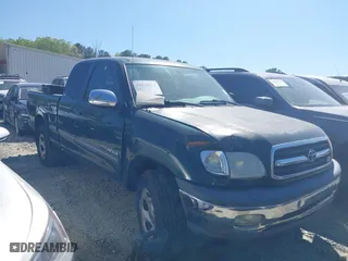 2001 Toyota Tundra SR5 with VIN 5TBRT34121S189972, listed as a IAAI auction lot 42038814 with 181,955 mi miles. Bid and sale history available at carsss.com. Image 1.