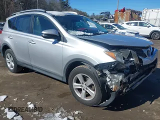 2013 Toyota RAV4 XLE with VIN JTMRFREV8DD039769, listed as a IAAI auction lot 41573734 with 111,129 mi miles. Bid and sale history available at carsss.com. Image 1.