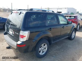 2008 Mercury Mariner with VIN 4M2CU39H78KJ39855, listed as a IAAI auction lot 41892329 with 150,465 mi miles. Bid and sale history available at carsss.com. Image 4.