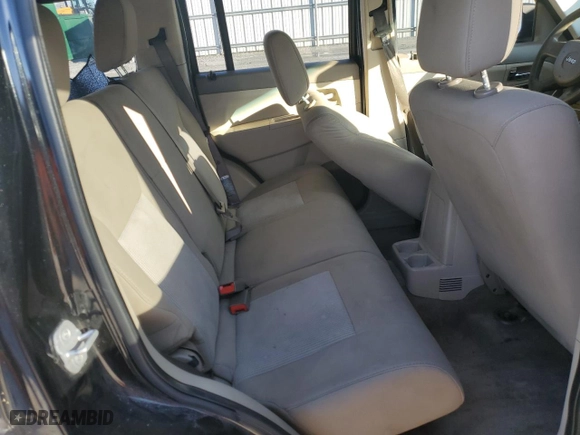 2008 Jeep Liberty Sport with VIN 1J8GP28KX8W207928, listed as a Copart auction lot 45421675 with 162,693 mi miles and Salvage Title. Bid and sale history available at carsss.com. Image 11.