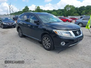 2015 Nissan Pathfinder Platinum with VIN 5N1AR2MM2FC649787, listed as a IAAI auction lot 42730039 with 205,327 mi miles and . Bid and sale history available at DreamBid. Image 1.