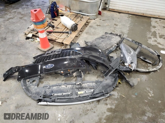 2022 Ford Escape SE z VIN 1FMCU9G6XNUA81018, wystawiony jako Copart lot #44753645 z przebiegiem 75 280 mil mil oraz Szkoda całkowita • Salvage title. Historia ofert i sprzedaży dostępna na DreamBid. Obrazek 12.