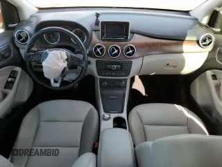 2014 Mercedes-Benz B Electric Drive with VIN WDDVP9AB4EJ002539, listed as a Copart auction lot 80982124 with 87,047 mi miles and Salvage Title. Bid and sale history available at DreamBid. Image 8.