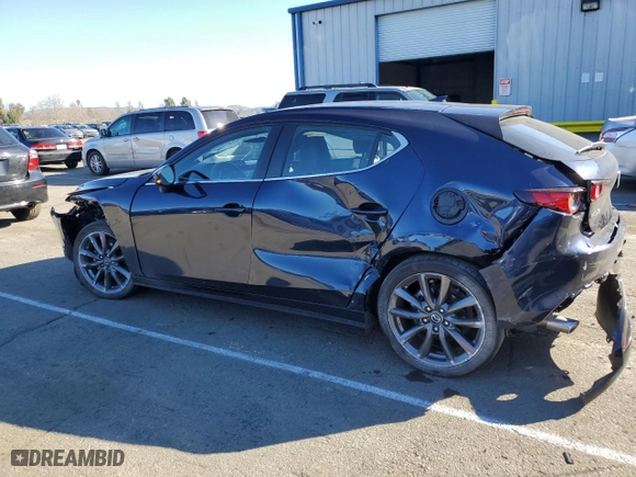 2019 Mazda Mazda3 Hatchback w/Preferred Pkg with VIN JM1BPAMM5K1137567, listed as a Copart auction lot 87976435 with NaN miles and Salvage Title. Bid and sale history available at carsss.com. Image 2.