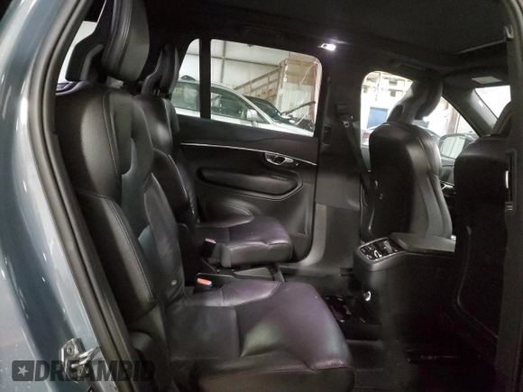 2020 Volvo XC90 Momentum with VIN YV4A221K4L1553885, listed as a Copart auction lot 83885984 with 91,792 mi miles and Clean Title. Bid and sale history available at DreamBid. Image 11.