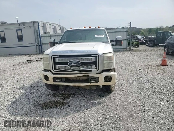 2015 Ford F-350 Platinum с VIN 1FT8W3BT8FEA20776, выставлен на аукционе Copart как лот 50872225 с пробегом 217 559 миль миль и Списание • Salvage title. История ставок и продаж доступна на DreamBid. Изображение 11.