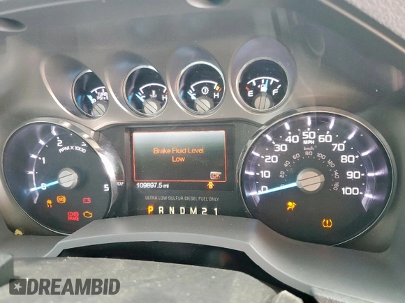 2015 Ford F-250 Lariat z VIN 1FT7W2BTXFEB49818, wystawiony jako Copart lot #59236865 z przebiegiem 109 897 mil mil oraz Szkoda całkowita • Salvage title. Historia ofert i sprzedaży dostępna na DreamBid. Obrazek 9.
