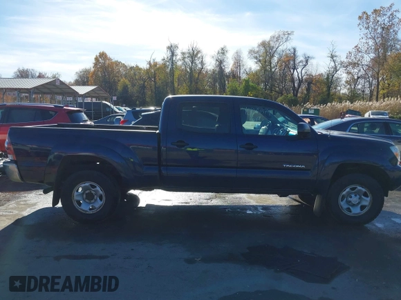 2013 Toyota Tacoma with VIN 3TMMU4FN4DM052928, listed as a IAAI auction lot 40846879 with 113,928 mi miles. Bid and sale history available at carsss.com. Image 13.