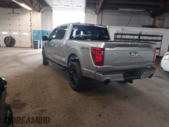 2024 Ford F-150 XLT with VIN 1FTEW3LP2RFB49048, listed as a IAAI auction lot 42025793 with 109 mi miles. Bid and sale history available at carsss.com. Image 3.
