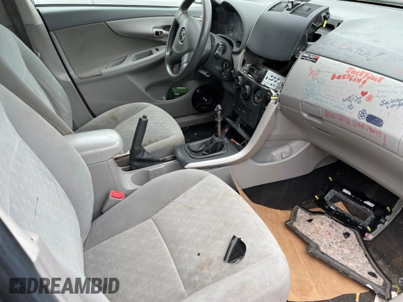2009 Toyota Corolla with VIN 2T1BU40E49C067431, listed as a Copart auction lot 70030084 with 301,997 mi miles and Salvage Title. Bid and sale history available at carsss.com. Image 5.