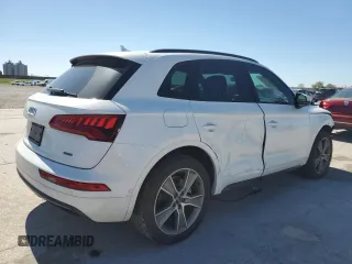 2019 Audi Q5 Prestige with VIN WA1CNAFY1K2117105, listed as a Copart auction lot 48867315 with 42,272 mi miles and Salvage Title. Bid and sale history available at carsss.com. Image 3.