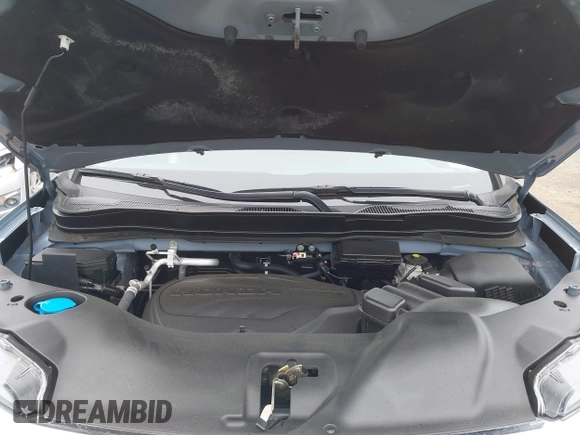2022 Honda Pilot Touring 7-Passenger with VIN 5FNYF6H68NB056077, listed as a IAAI auction lot 42357338 with 18,193 mi miles and . Bid and sale history available at DreamBid. Image 10.