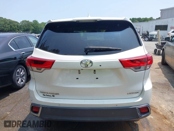 2017 Toyota Highlander Limited with VIN 5TDYZRFH6HS190177, listed as a IAAI auction lot 42398981 with 159,583 mi miles and . Bid and sale history available at DreamBid. Image 16.