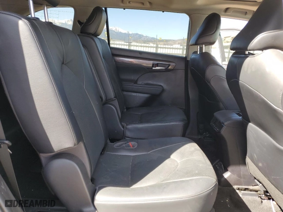 2023 Toyota Highlander L with VIN 5TDKDRBH3PS006208, listed as a Copart auction lot 47591605 with 3,893 mi miles and Salvage Title. Bid and sale history available at carsss.com. Image 11.