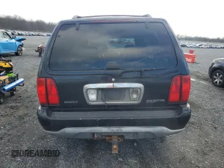 2001 Lincoln Navigator z VIN 5LMFU28R01LJ32925, wystawiony jako Copart lot #83013504 z przebiegiem 132 750 mil mil oraz Szkody całkowita. Historia ofert i sprzedaży dostępna na DreamBid. Obrazek 6.
