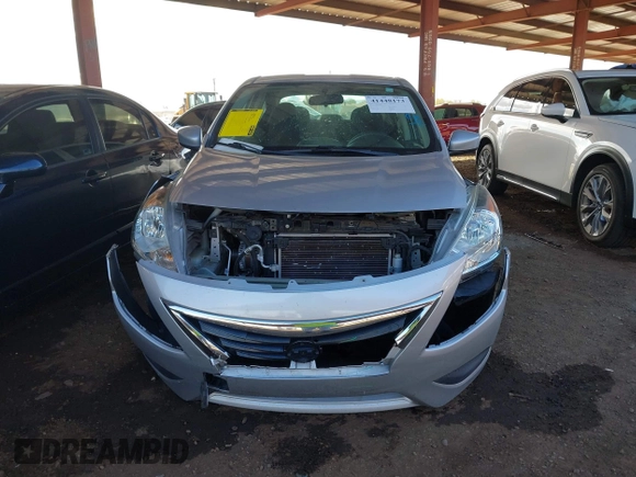 2016 Nissan Versa SV with VIN 3N1CN7AP1GL839352, listed as a IAAI auction lot 41448173 with 77,729 mi miles. Bid and sale history available at carsss.com. Image 6.