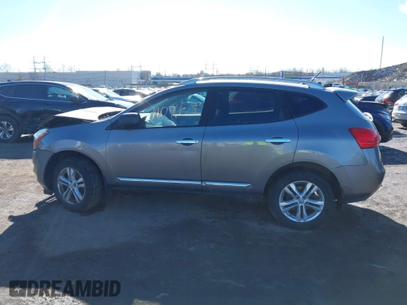 2015 Nissan Rogue S with VIN JN8AS5MVXFW770931, listed as a IAAI auction lot 41575344 with 160,556 mi miles and . Bid and sale history available at DreamBid. Image 13.