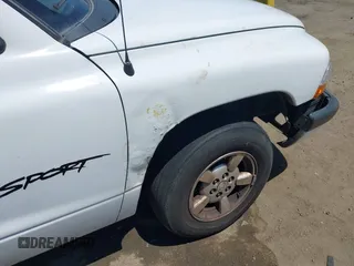 2001 Dodge Dakota с VIN 1B7GL22X91S188051, выставлен на аукционе IAAI как лот 40048902 с пробегом 304 305 миль миль и . История ставок и продаж доступна на DreamBid. Изображение 21.