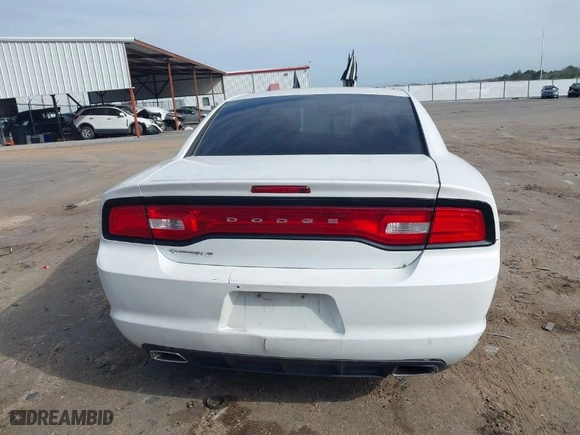 2014 Dodge Charger SE with VIN 2C3CDXBG5EH368413, listed as a IAAI auction lot 41738440 with NaN miles. Bid and sale history available at carsss.com. Image 16.