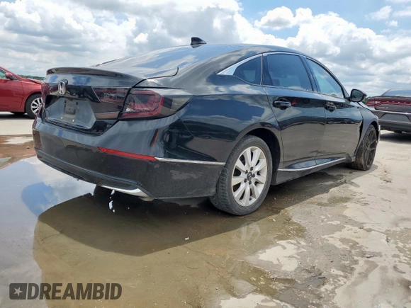 2019 Honda Accord EX with VIN 1HGCV3F40KA020161, listed as a Copart auction lot 58611915 with 112,383 mi miles and Clean title. Bid and sale history available at DreamBid. Image 3.