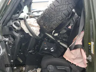 2021 Jeep Wrangler Unlimited Sport S z VIN 1C4HJXDG4MW666703, wystawiony jako Copart lot #57576015 z przebiegiem Nie podano mil oraz Czysty tytuł • Clean title. Historia ofert i sprzedaży dostępna na DreamBid. Obrazek 7.