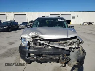 2004 Ford Explorer XLS z VIN 1FMZU62K34UB36548, wystawiony jako Copart lot #88859535 z przebiegiem 262 377 mil mil oraz Szkoda całkowita • Salvage title. Historia ofert i sprzedaży dostępna na DreamBid. Obrazek 5.