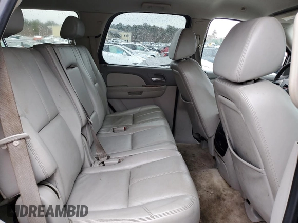2008 GMC Yukon SLT w/4SB with VIN 1GKFK13028R120139, listed as a Copart auction lot 84847694 with 273,431 mi miles and Salvage Title. Bid and sale history available at carsss.com. Image 11.