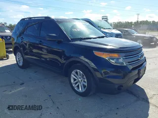 2015 Ford Explorer with VIN 1FM5K7B85FGB03681, listed as a IAAI auction lot 41840380 with 192,387 mi miles and . Bid and sale history available at carsss.com. Image 1.