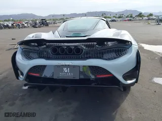 2021 McLaren 765LT with VIN SBM14RCA3MW765344, listed as a IAAI auction lot 40934179 with 10,900 mi miles. Bid and sale history available at carsss.com. Image 17.