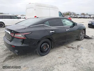 2020 Nissan Maxima SL with VIN 1N4AA6DV7LC376424, listed as a IAAI auction lot 41396571 with 72,268 mi miles. Bid and sale history available at carsss.com. Image 4.