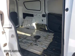 2017 Ram ProMaster City Cargo Tradesman z VIN ZFBERFAB0H6D59068, wystawiony jako IAAI lot #42040769 z przebiegiem 126 308 mil mil oraz . Historia ofert i sprzedaży dostępna na DreamBid. Obrazek 8.