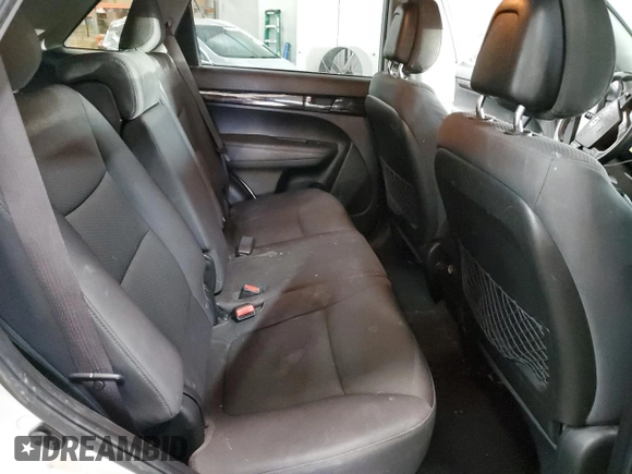 2011 Kia Sorento LX with VIN 5XYKTCA18BG080900, listed as a Copart auction lot 42045055 with 92,568 mi miles and Clean Title. Bid and sale history available at carsss.com. Image 11.