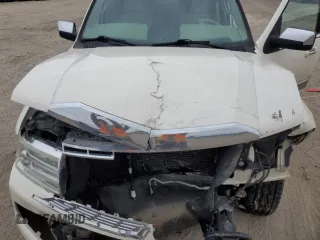 2007 Lincoln Navigator z VIN 5LMFU285X7LJ14762, wystawiony jako Copart lot #46508085 z przebiegiem 170 923 mil mil oraz Szkoda całkowita • Salvage title. Historia ofert i sprzedaży dostępna na DreamBid. Obrazek 13.