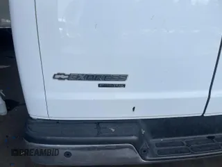 2015 Chevrolet Express Cargo z VIN 1GCZGTCG8F1152043, wystawiony jako IAAI lot #42889455 z przebiegiem 91 058 mil mil oraz . Historia ofert i sprzedaży dostępna na DreamBid. Obrazek 5.
