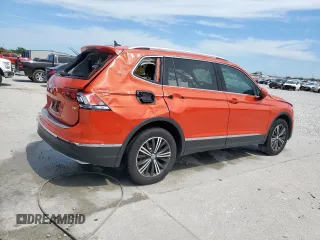 2018 Volkswagen Tiguan SEL с VIN 3VV3B7AX6JM021060, выставлен на аукционе Copart как лот 57887515 с пробегом 20 176 миль миль и На запчасти • Non repairable. История ставок и продаж доступна на DreamBid. Изображение 3.