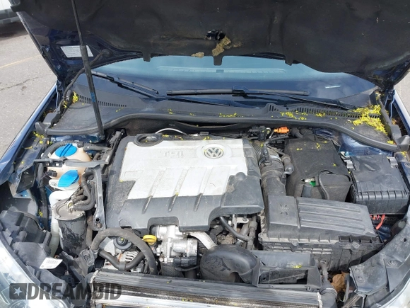 2014 Volkswagen Jetta TDI w/Sunroof & Nav с VIN 3VWPL7AJ6EM627504, выставлен на аукционе IAAI как лот 41970302 с пробегом 62 769 миль миль и . История ставок и продаж доступна на DreamBid. Изображение 10.