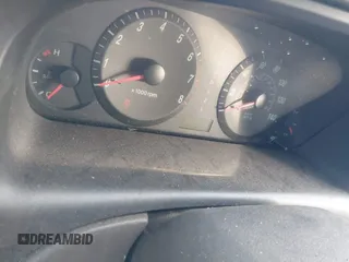2006 Hyundai Elantra GLS z VIN KMHDN46D36U213574, wystawiony jako IAAI lot #41494370 z przebiegiem Nie podano mil oraz . Historia ofert i sprzedaży dostępna na DreamBid. Obrazek 7.