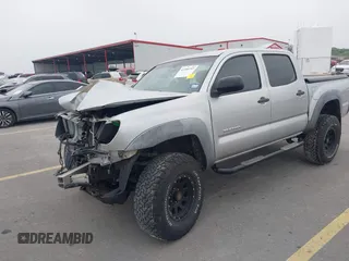 2006 Toyota Tacoma PreRunner z VIN 3TMJU62NX6M018693, wystawiony jako IAAI lot #42184797 z przebiegiem 193 953 mil mil oraz . Historia ofert i sprzedaży dostępna na DreamBid. Obrazek 18.