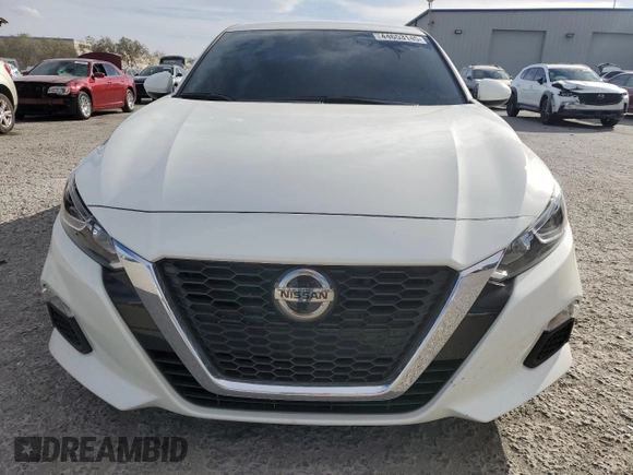 2019 Nissan Altima 2.5 S with VIN 1N4BL4BW3KN321373, listed as a Copart auction lot 44653145 with 78,395 mi miles and Salvage Title. Bid and sale history available at carsss.com. Image 5.